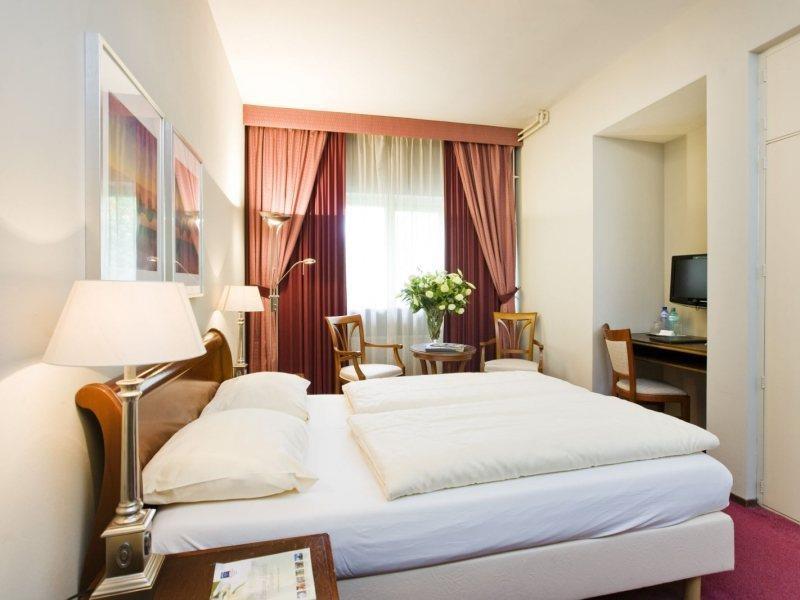 Hotel Apollofirst Boutique 4*