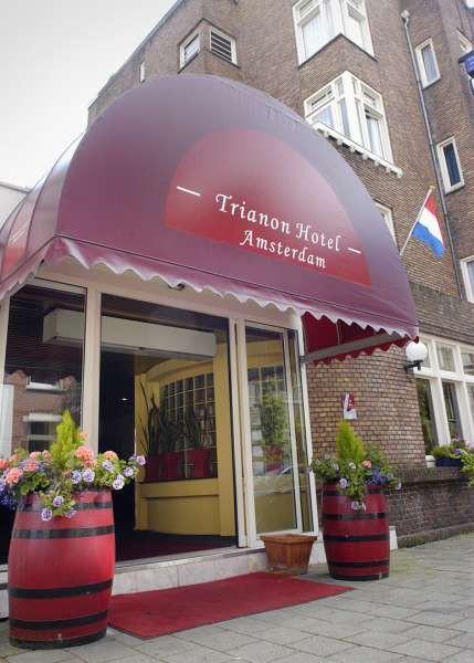 Budget Trianon Hotel