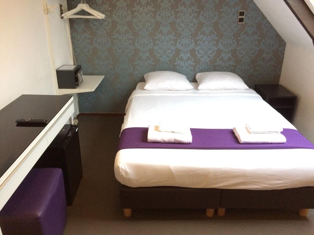 Hotel Bellington *