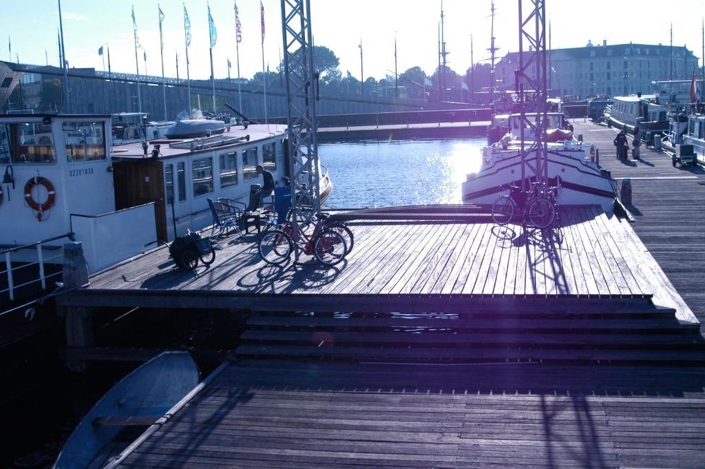 Botel Passengership Avanti