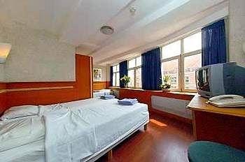 Hotel Manofa 2*