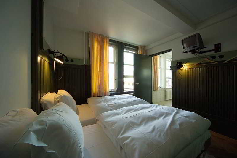 Lloyd Hotel