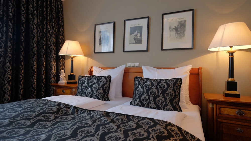 Apollofirst Boutique 4*