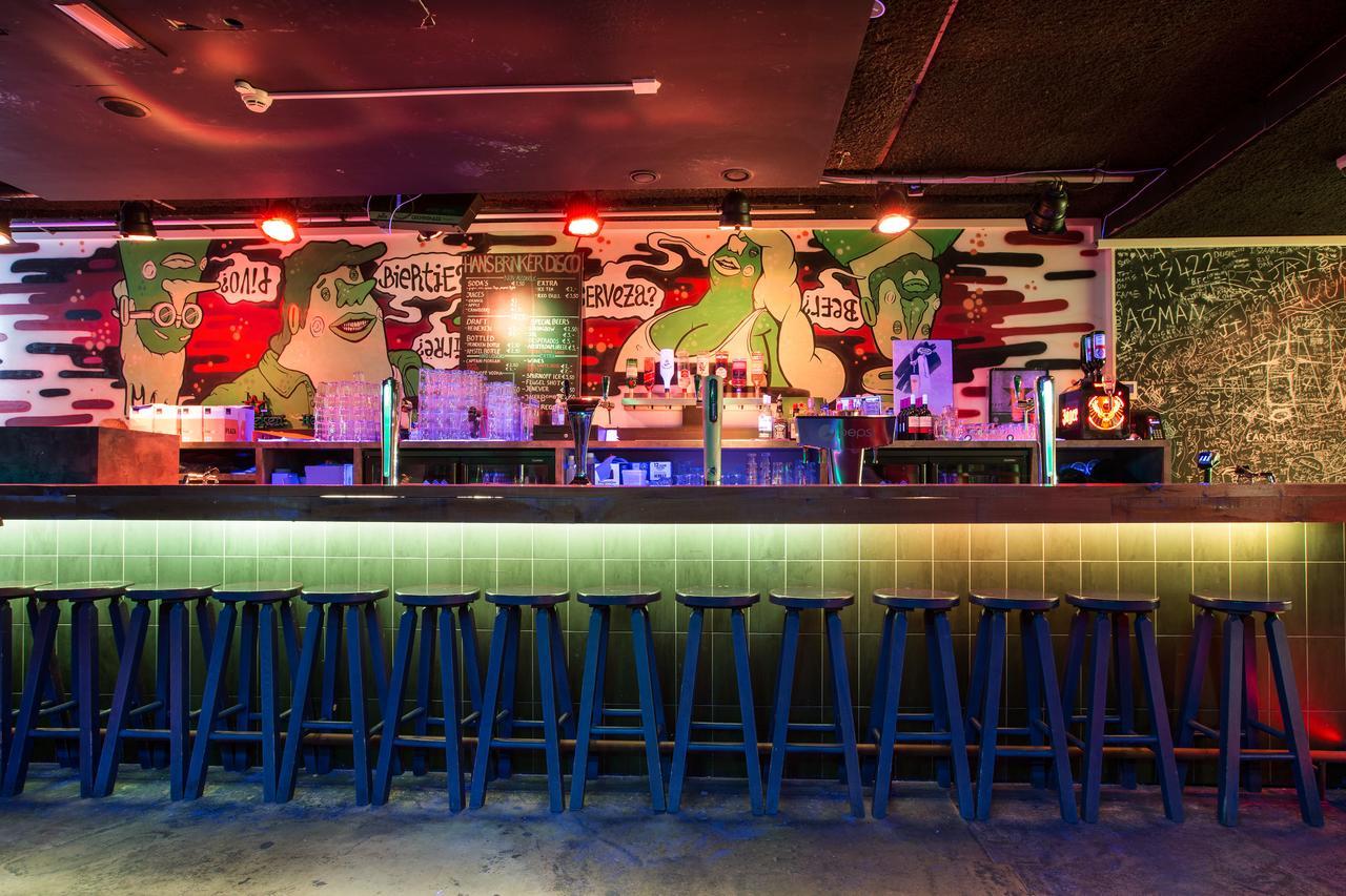 Hans Brinker Hostel