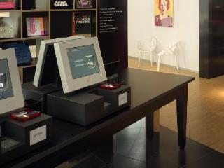 Citizenm South 4*