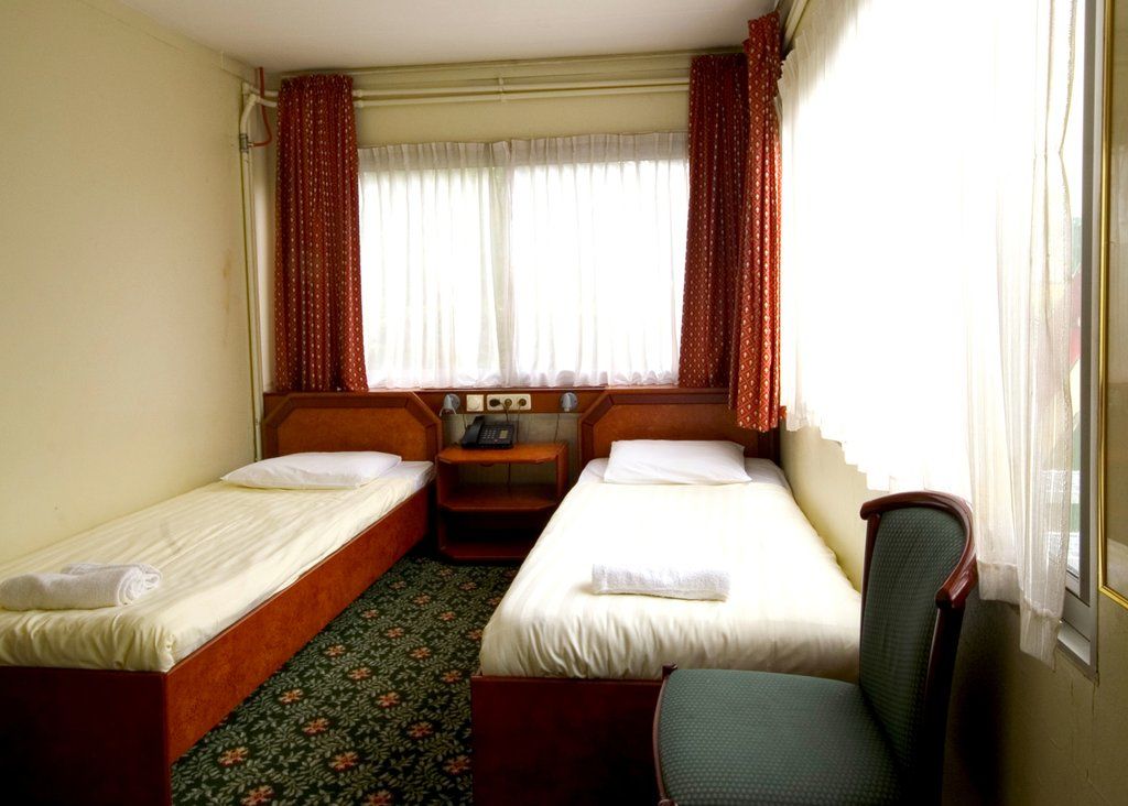 Western Hotel 3*