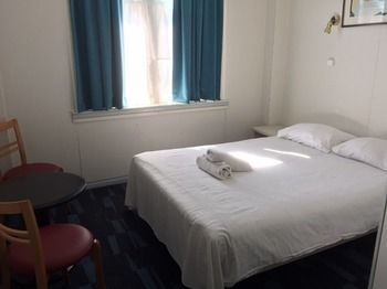 Euphemia Budget Old Canal Zone Hostel Amsterdam