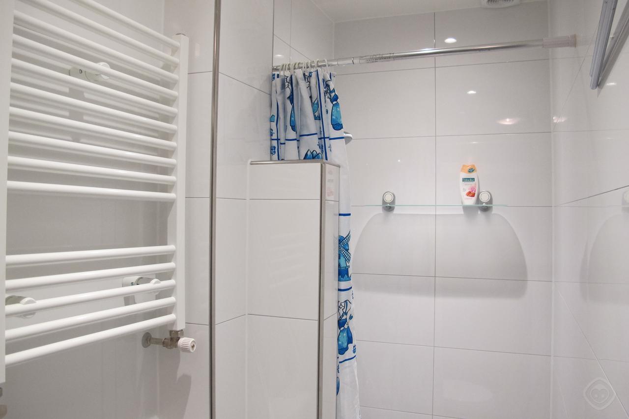 Bed & Breakfast West 3*
