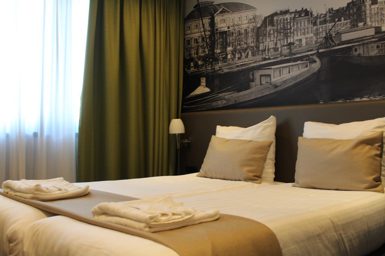 Royal Hotel