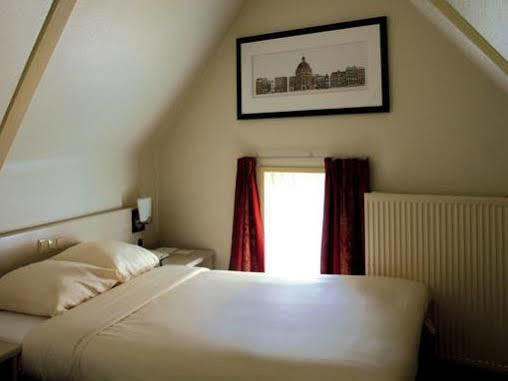 Hotel Singel 3*