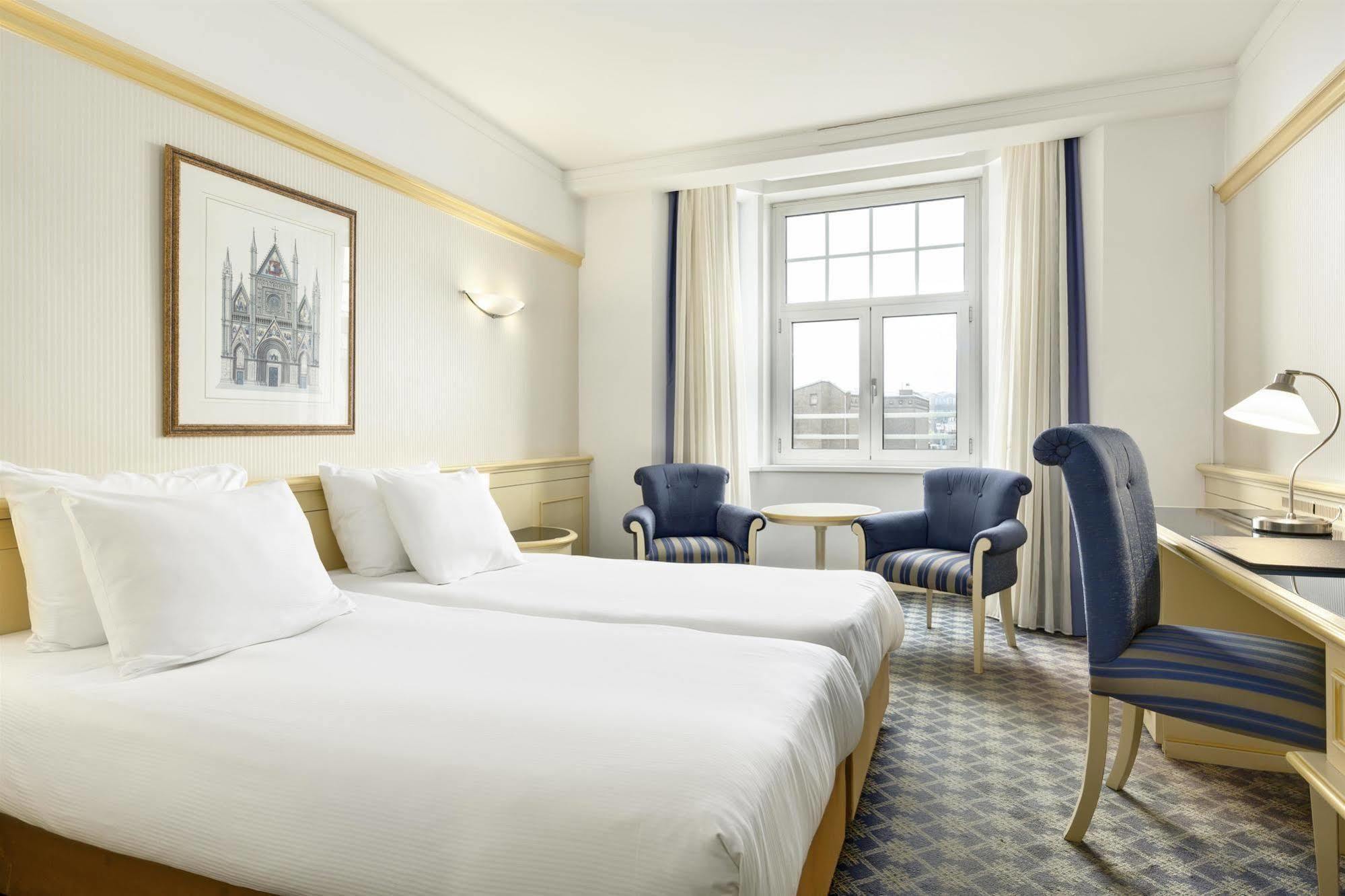 Nh Collection Flower Market Hotel Amsterdam