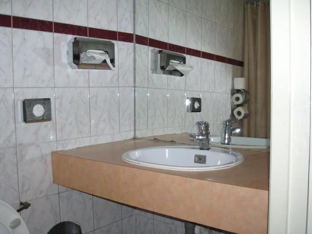 Hotel Manofa