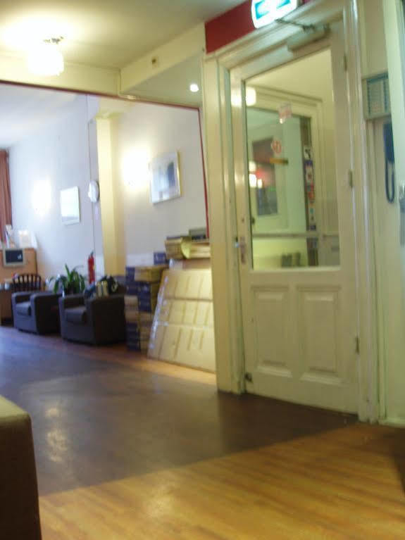 Manofa Hotel
