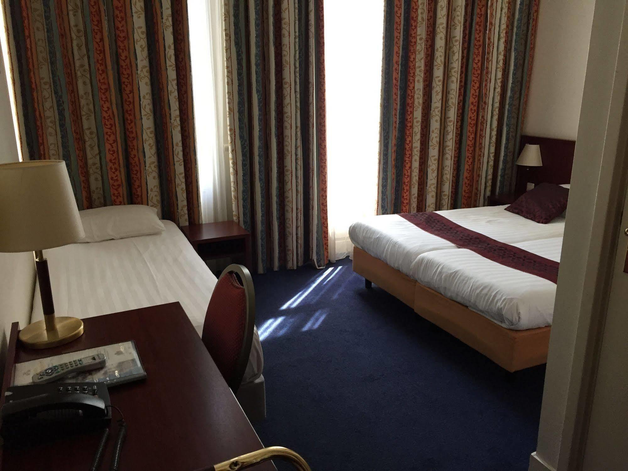 Alexander 3* Amsterdam