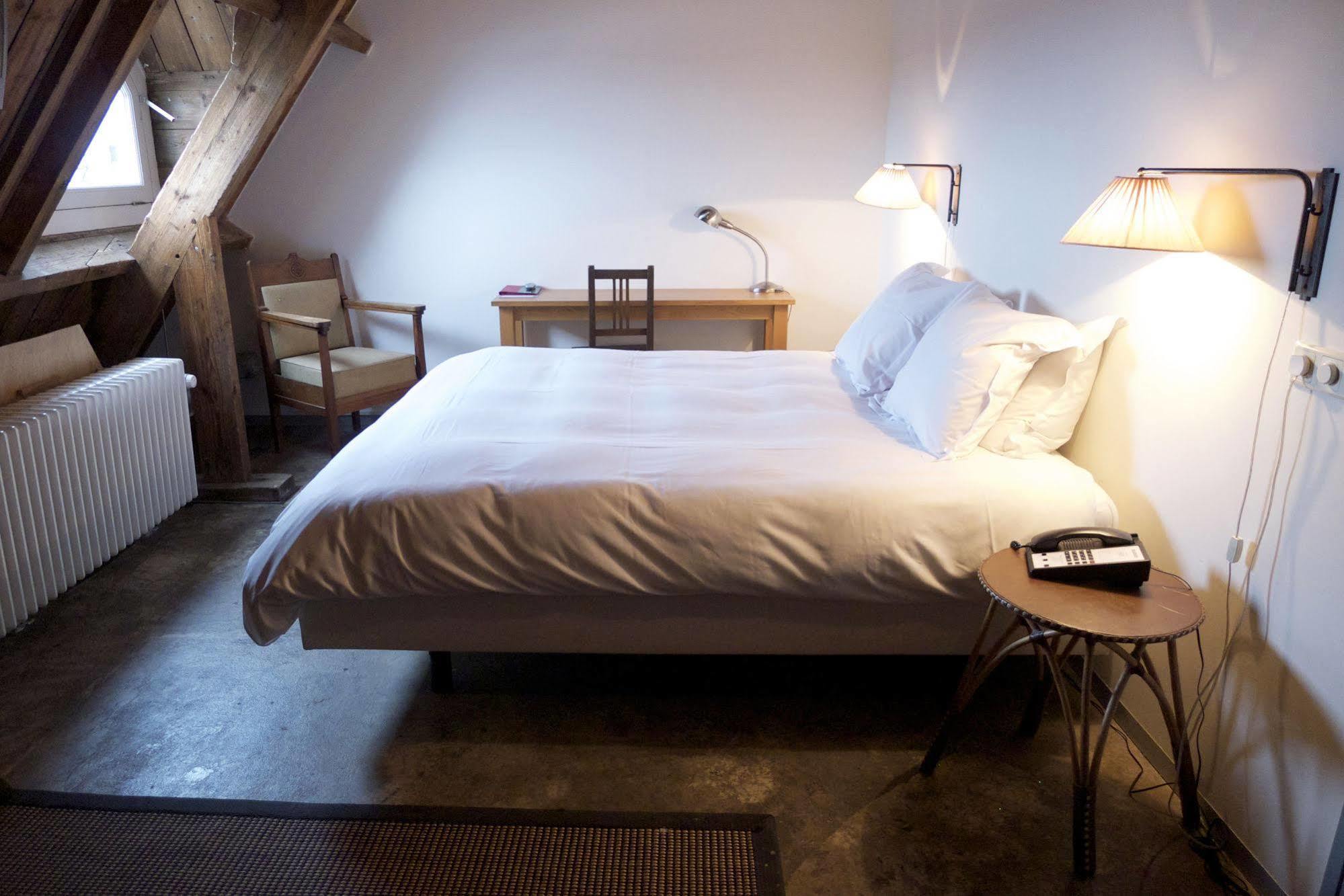 Lloyd Hotel 3*