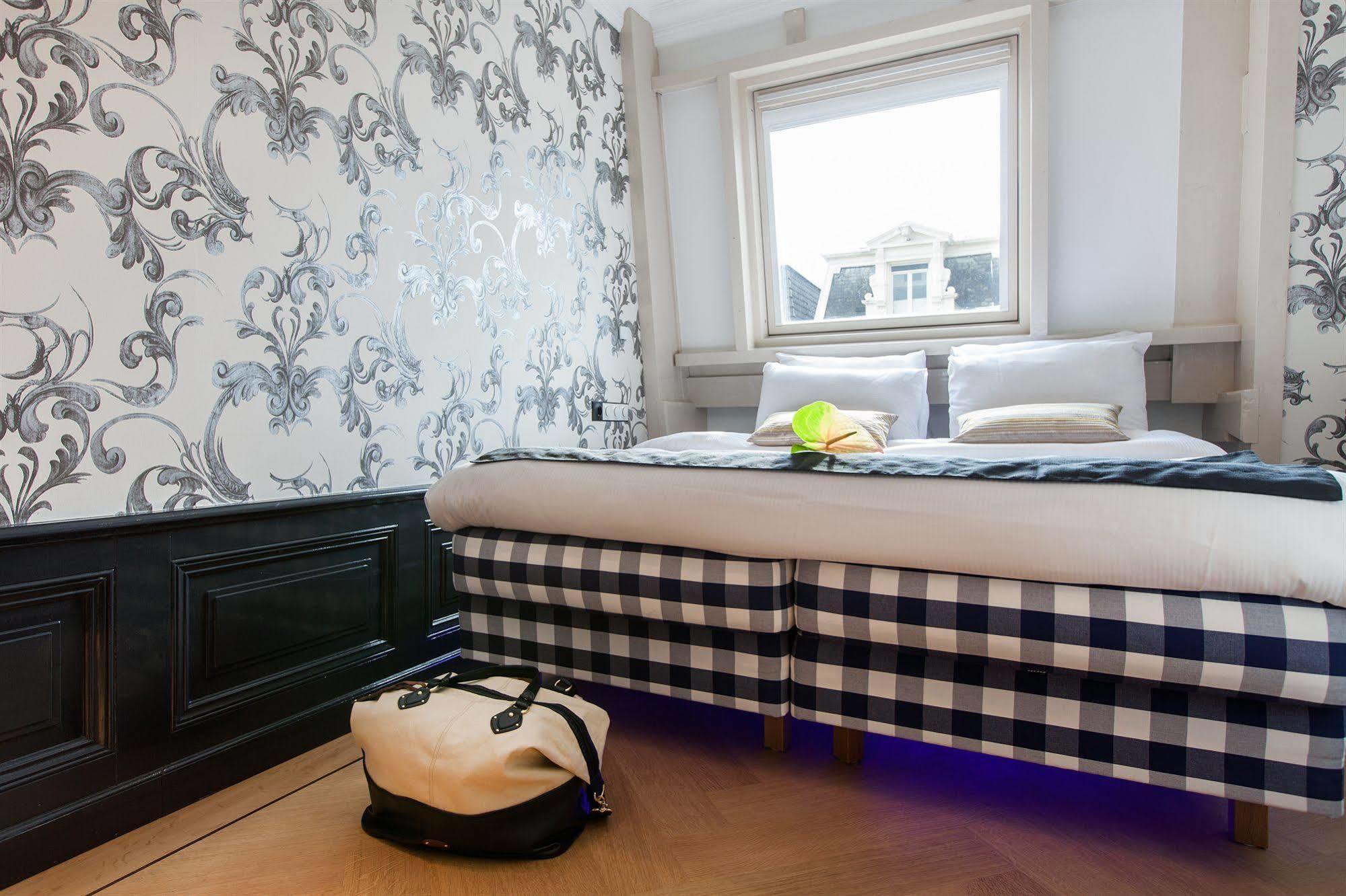 Hotel Canal Amsterdam