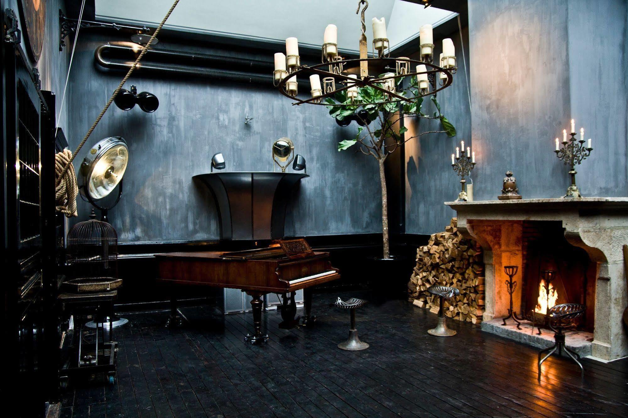 Private Mansions *