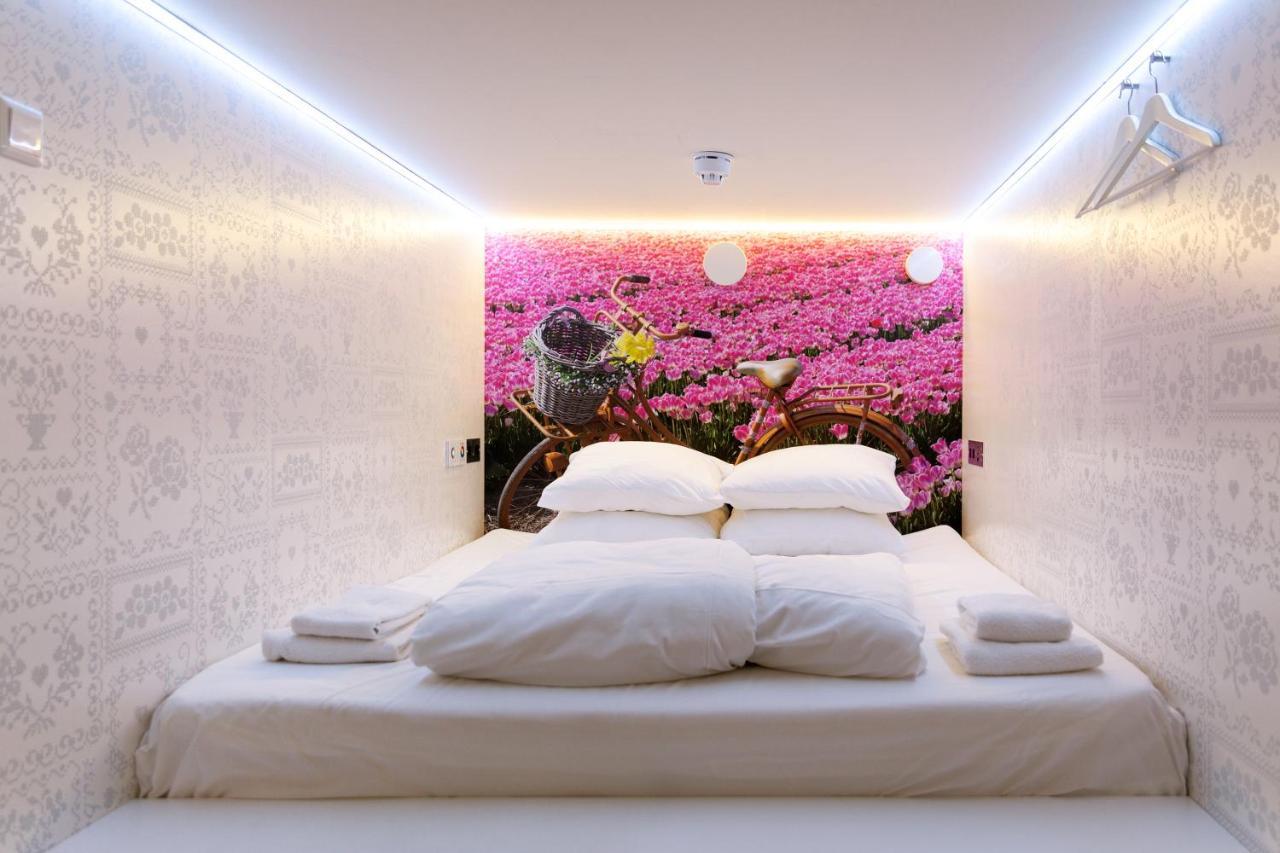 De Bedstee Boutique Capsules (adults Only) Amsterdam
