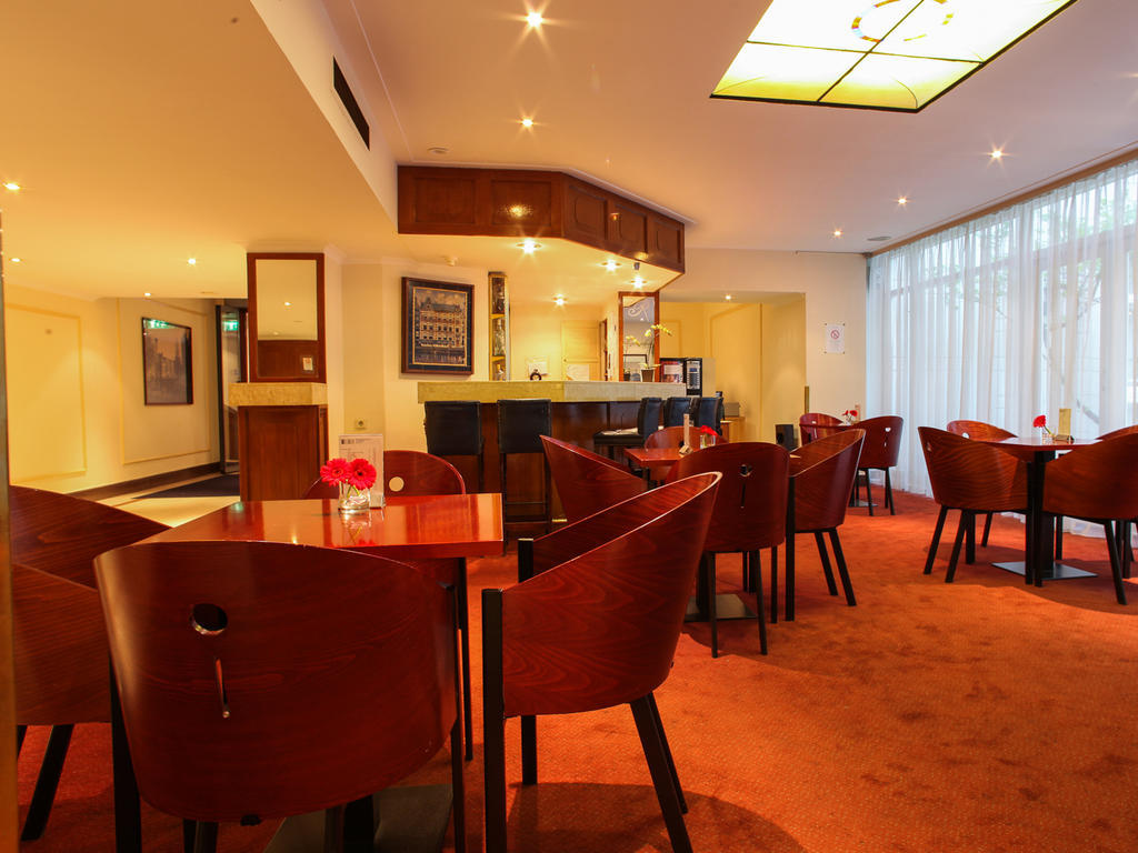 The Hoxton, 4*