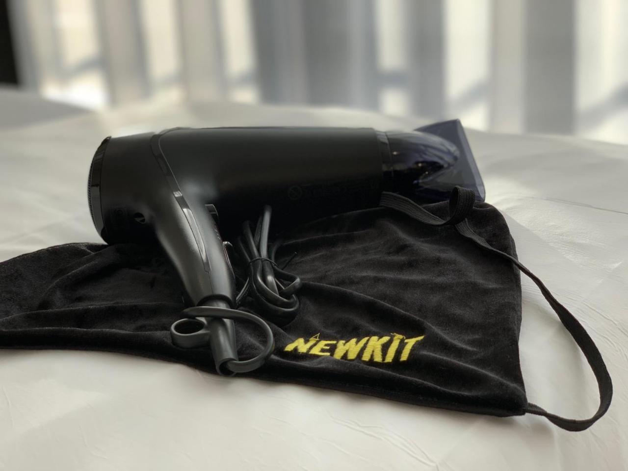 Hotel New Kit