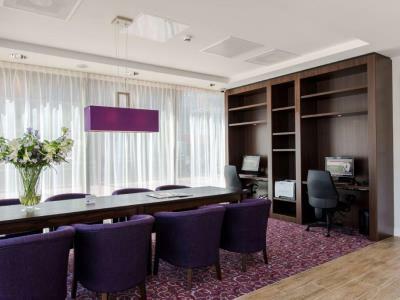 Hampton By Hilton Arena Boulevard 3*