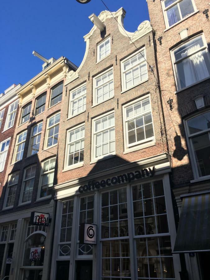 Nine Streets 3*