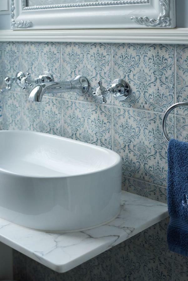 Vondelpark House Bed & Breakfast 3*