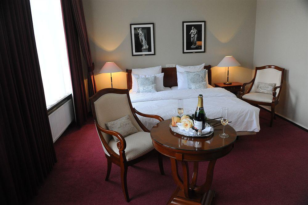 Hotel Apollofirst Boutique 4*
