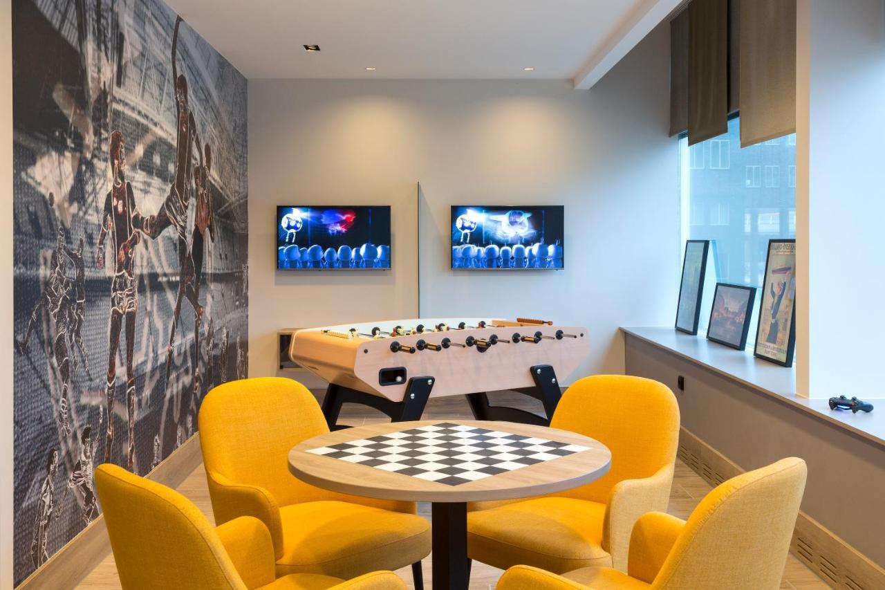 Hotel Holiday 4*