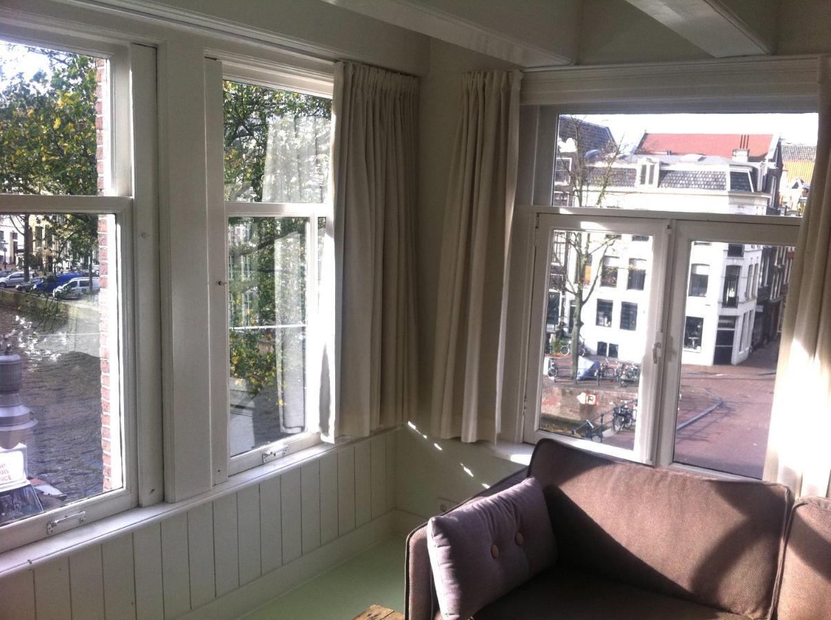 Miauw Suites, Canal View City Centre Bed & Breakfast 2*