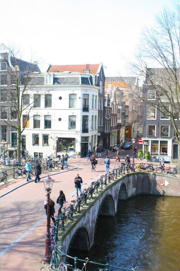 Miauw Suites, Canal View City Centre