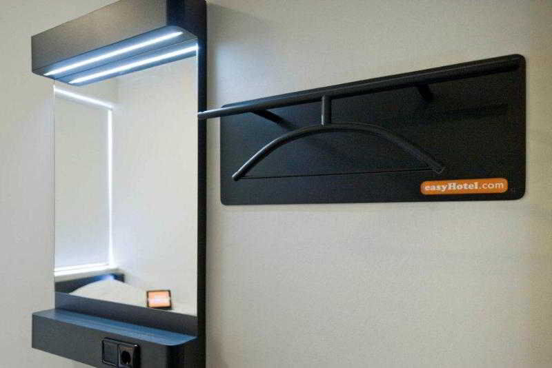 Easyhotel City Centre South