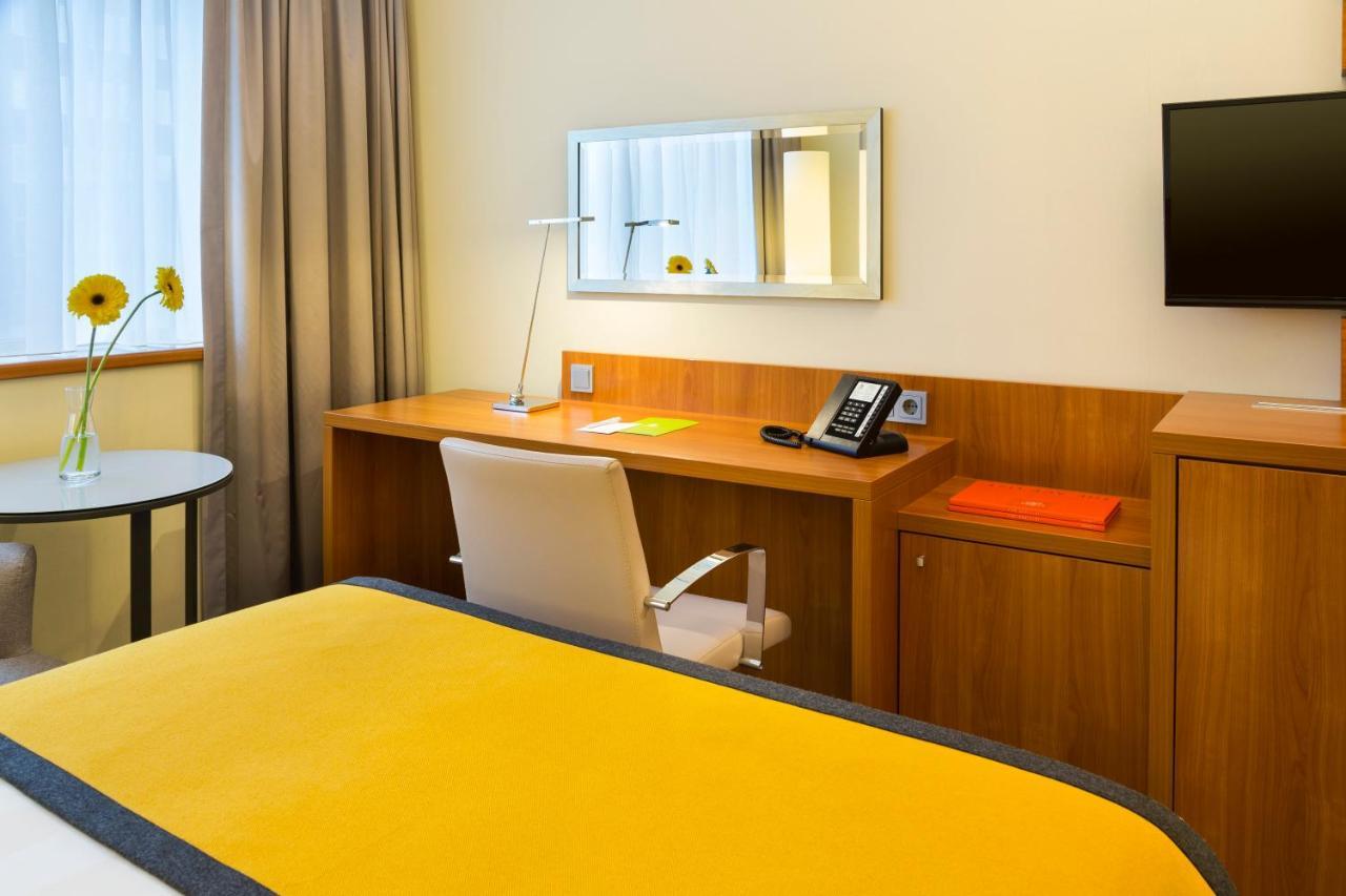 Hotel Holiday 4*