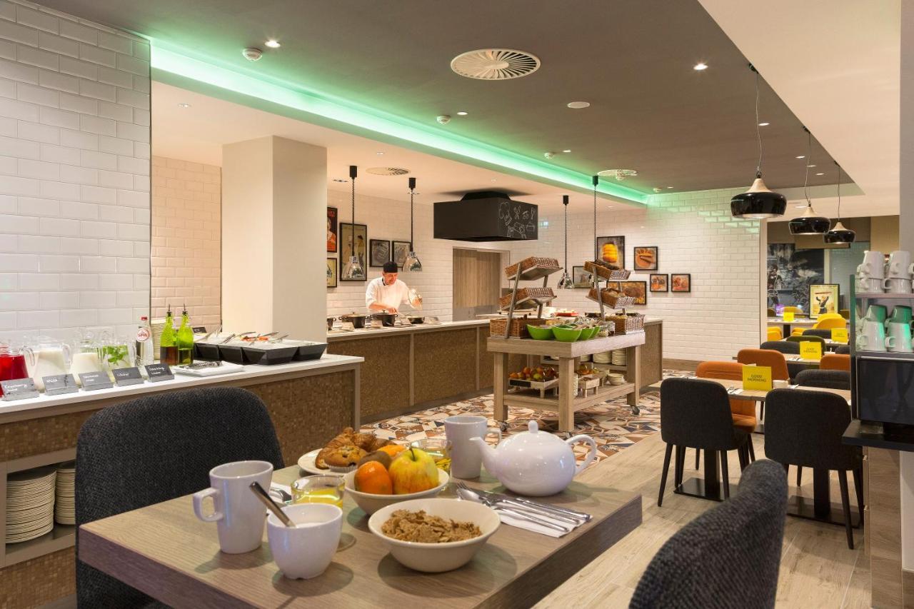 Holiday 4* Amsterdam