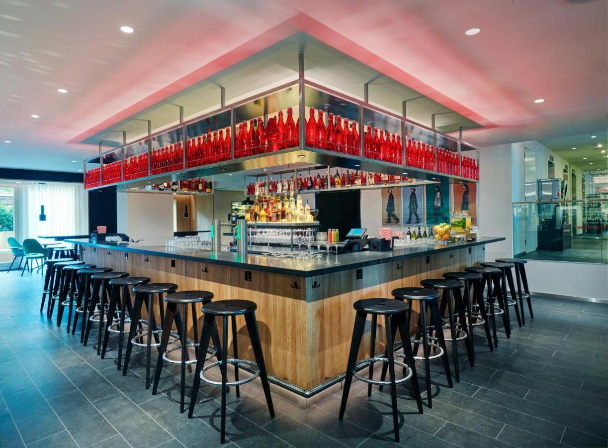 Citizenm Amstel Hotel 4*