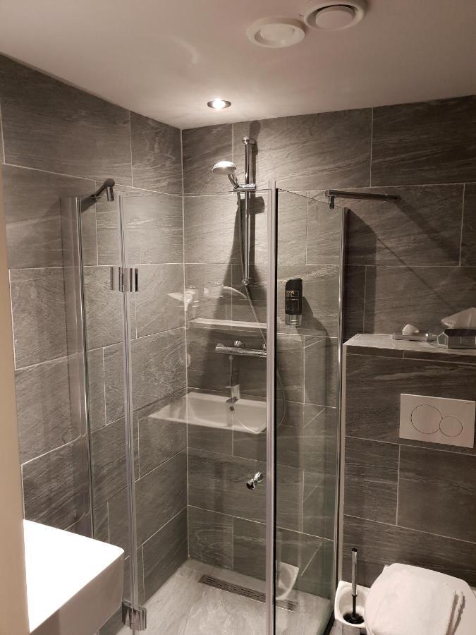 Hotel Manofa 2*