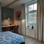 B & B Tulp Amsterdam Noord
