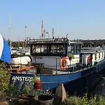 Boat & Breakfast Alhena