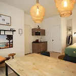 Apartments Grote Bickersstraat