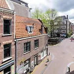 Tweede Laurierdwarsstraat Apartment