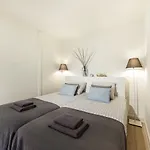 Adam\'S Suite