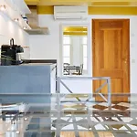Modern Canal House Loft - City Center