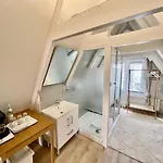 Olive Bed And Breakfast
