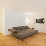 Luxurious Studio Only 15 Minutes From City Center