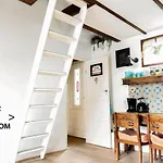 House Boat Studio With Waterfront Terrace