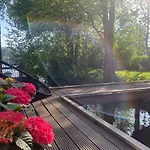 Beautiful Amstel Houseboat
