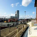 Najade Eco Houseboat