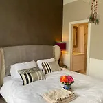 Vondelpark Suite