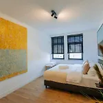 Brand New Bright & Luxurious Villa In Amsterdam!
