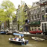 Rembrandtplein Hotel